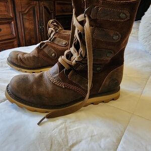 Sorel Brown Lace Up Boots with Rugged Stitching